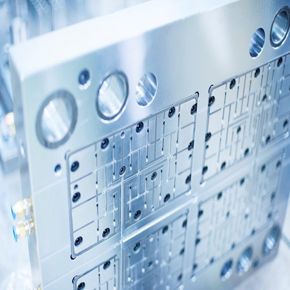 Mold for medical devices