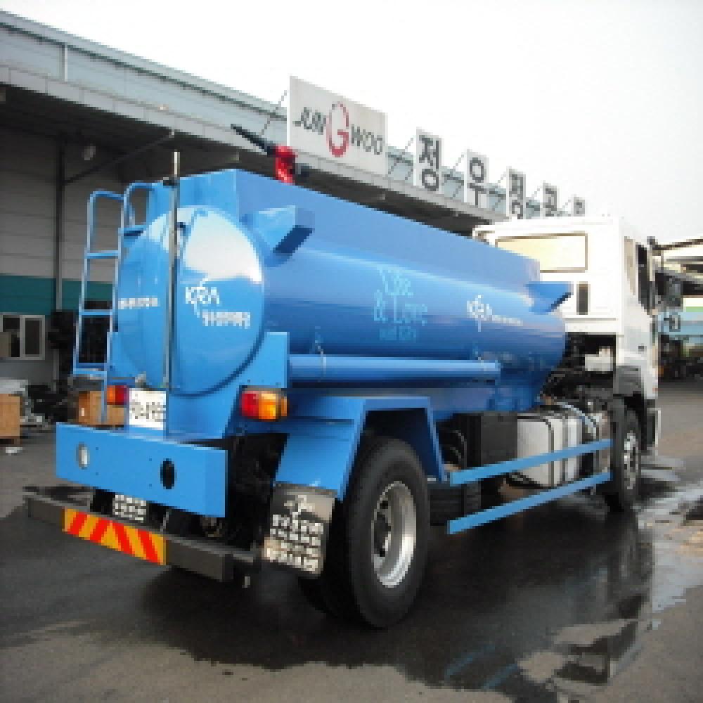Water Sprinkler Truck