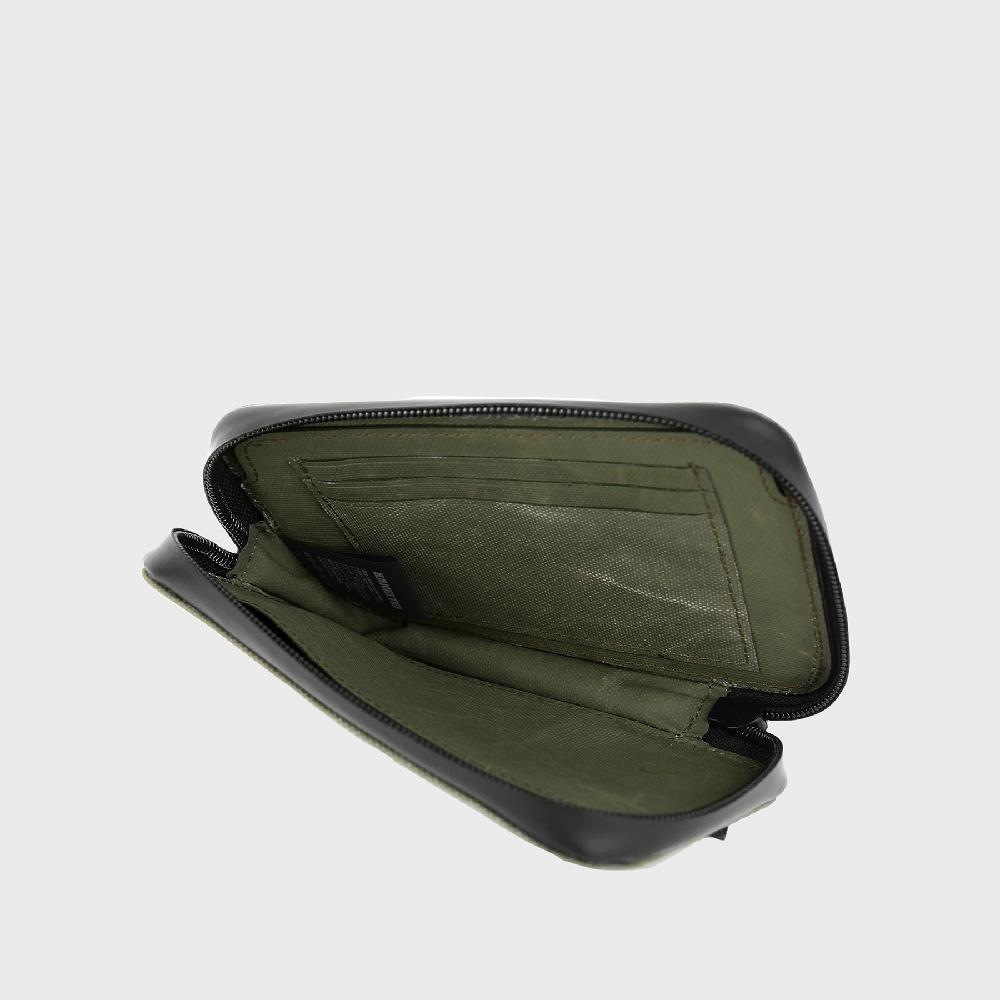 Brick M Wallet | Military fashion, Upcycling,Vintage,Military Tent,Kaneitei,bag,Sustainable, Fashion Accessories, Fashion bag, fashion supplies, T-shirt, fashion people